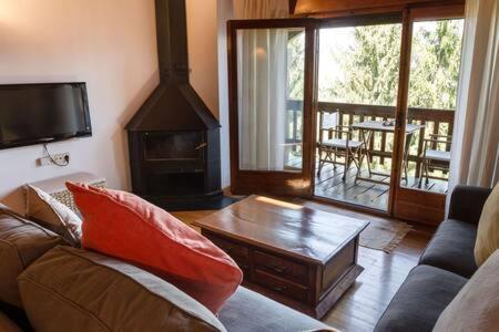 La Cabana Dels Isards Alp Exterior photo
